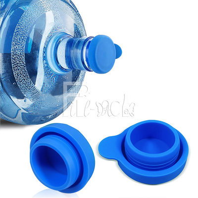 Les chapeaux réutilisables de silicone de l'eau de 5 gallons ne complètent aucune couverture de couvercle d'éclaboussure pour la bouteille fournisseur