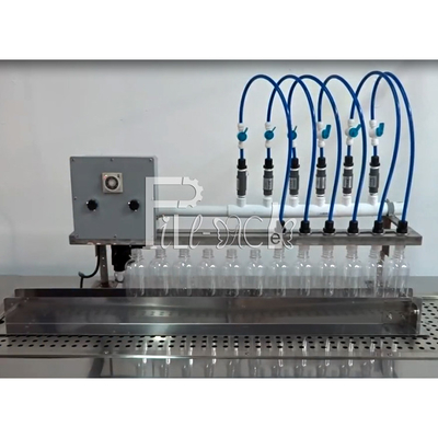 ligne de mise en bouteilles en plastique adhésif de machine de remplissage de l'eau 2L minérale marquant avec l'imprimante de code fournisseur
