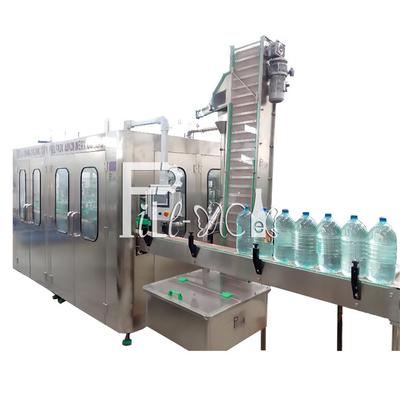 3L / ligne minérale de machine de remplissage de bouteilles 5L/10L l'eau pure 3 dans 1 1000BPH en plastique 7.5KW fournisseur