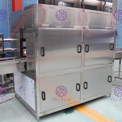 600BPH quatre ligne complètement automatique machine de remplissage de gallon de Monoblock avec la soupape de trop-plein fournisseur