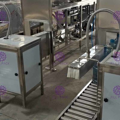 5 mm de niveau de seau 120BPH 5 gallons machine d'embouteillage d'eau fournisseur