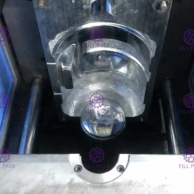 5 machine de soufflement 120bph 30mm de bouteille en plastique semi automatique d'ANIMAL FAMILIER du gallon fournisseur