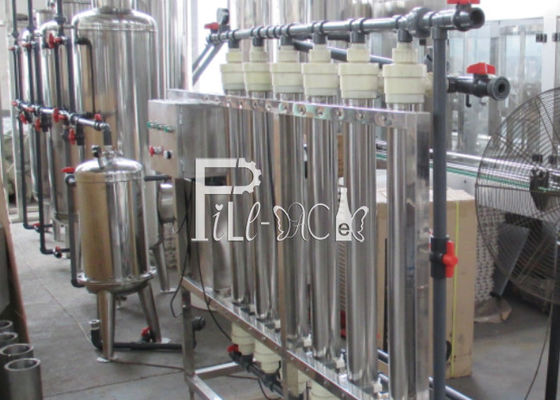 Machine de traitement de l'eau d'osmose d'inversion de l'eau de source 3000LPH fournisseur