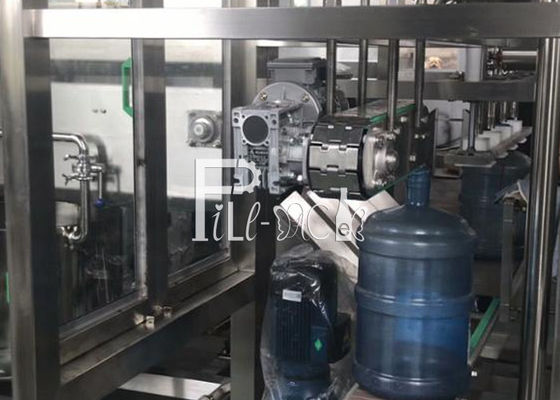 3 dans 1 machine d'embouteillage de l'eau QGF-1000 minérale fournisseur