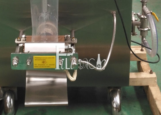 Machine de remplissage de l'eau de sachet du film 2000BPH de PE fournisseur