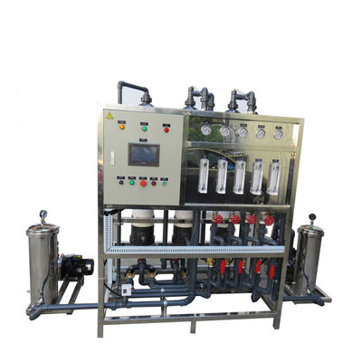 Machine de traitement de l'eau d'osmose d'inversion de l'eau de source 3000LPH fournisseur