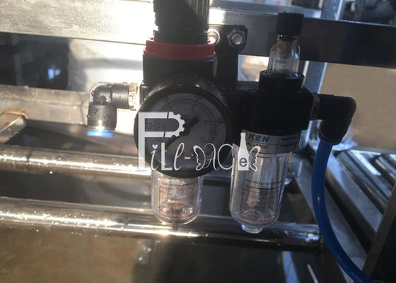 Pot automatique chargeant la machine de remplissage de l'eau potable SUS304 fournisseur
