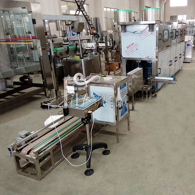 Plante aquatique de gallon de la connexion de tuyau du SUS 304 300 BPH fournisseur