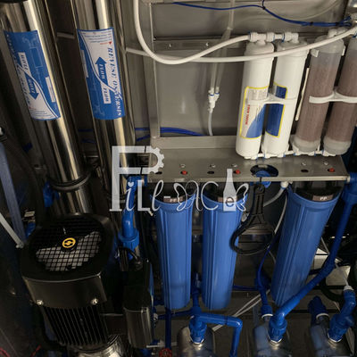 Bouteille de gallon/distributeur automatique pur/potable 200lph de baril d'inversion d'osmose de l'eau fournisseur