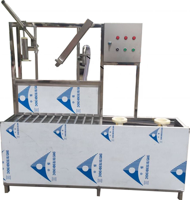 Machine de remplissage de gallon de 80BPH 20L semi automatique fournisseur