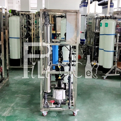 Machine potable pure d'épurateur de l'eau de RO de traitement de l'eau 500LPH minérale fournisseur