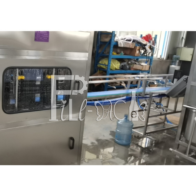 Laveuse de bouteilles extérieure linéaire de 5 gallons 450 BPH fournisseur