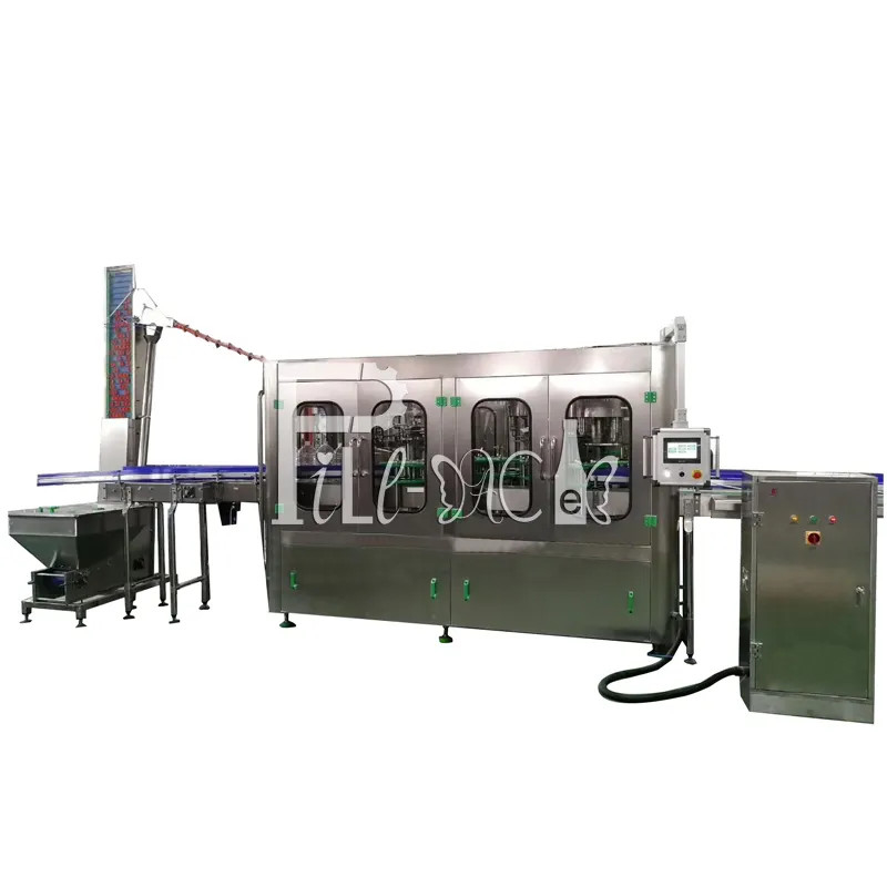 machine d'embouteillage 3 de l'eau 2L minérale dans 1 ligne remplissante potable 4000BPH d'ANIMAL FAMILIER de Monoblock fournisseur