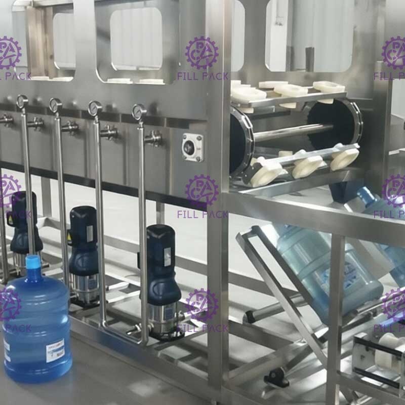 4600*2000*1800mm L type machine de remplissage de bouteilles de 5 gallons fournisseur
