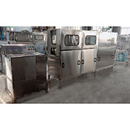 Sus 316 machine de remplissage de cruche du gallon 3 200BPH avec la porte-bouteilles