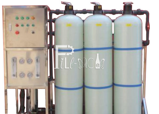 machine de traitement de l'eau d'osmose d'inversion de 1.0KW 2TPH